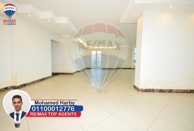 8005569 - Property Image 3