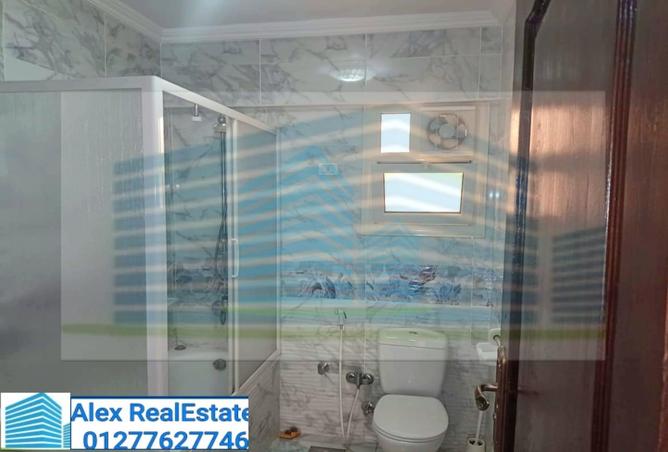 8008408 - Property Image 2