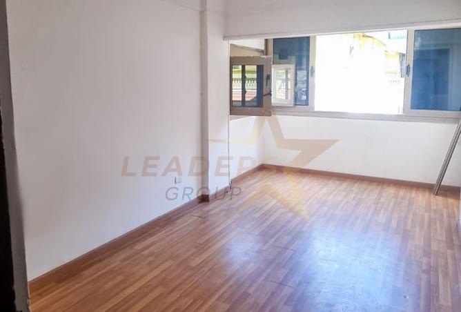 8009548 - Property Image 3