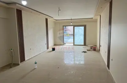 شقة - 3 غرف نوم - 2 حمامات للايجار في جاليريا  مون فالى - المستثمرين الجنوبية - مدينة القاهرة الجديدة - القاهرة