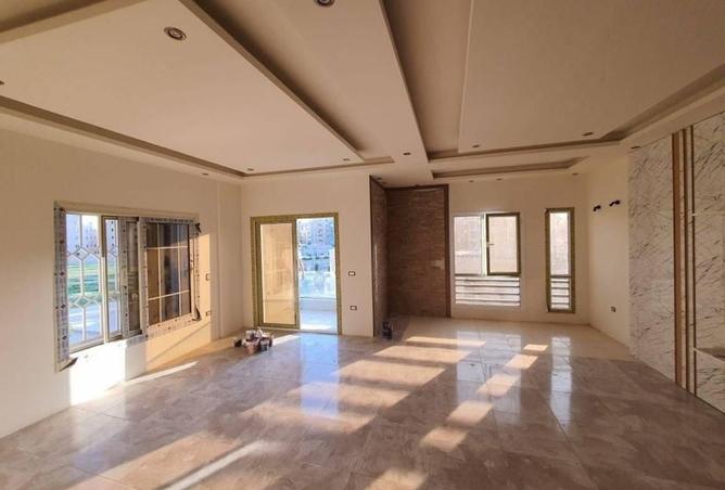 8318837 - الصورة الرئيسية للعقار