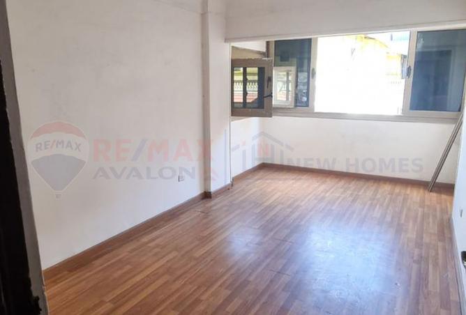 8015372 - Property Main Image