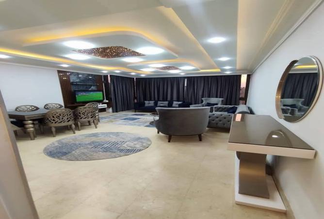 8020907 - Property Image 2