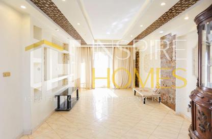 Apartment - 3 Bedrooms - 3 Bathrooms for sale in Camp Chezar - Hay Wasat - Alexandria