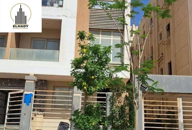 8028837 - Property Image 3