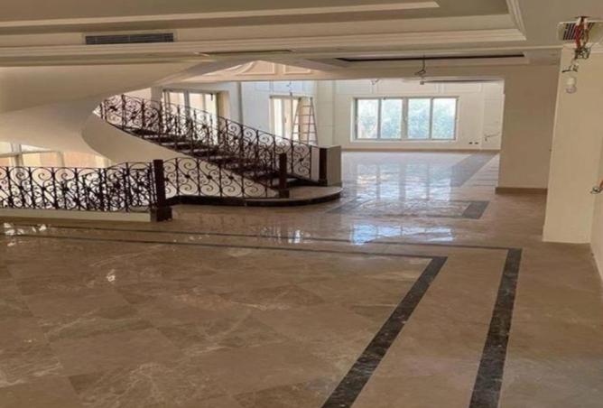 8032884 - Property Image 2