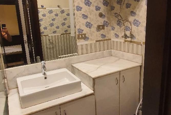 8033204 - Property Image 2