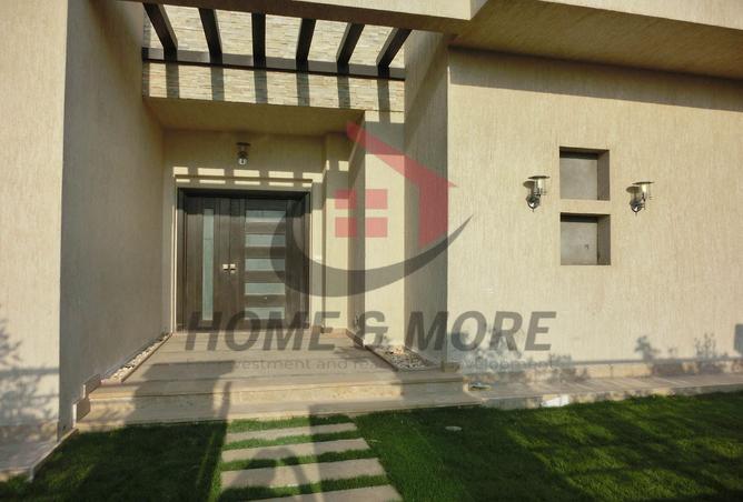 8033295 - Property Image 2