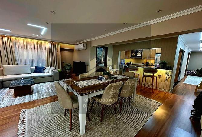 8033306 - Property Image 2