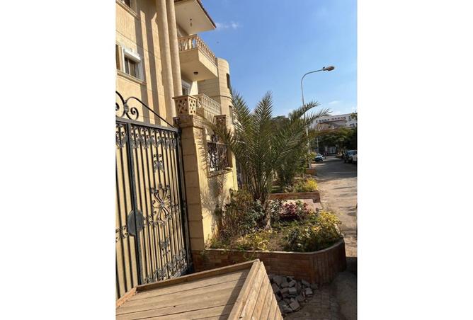 8035951 - Property Image 2