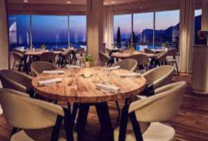 8040051 - Property Image 2