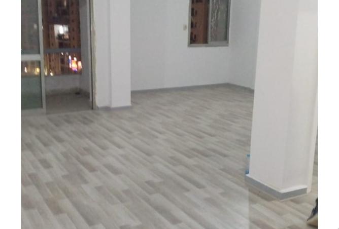 8040207 - Property Main Image