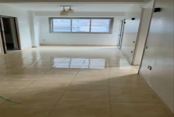 8040395 - الصورة الرئيسية للعقار