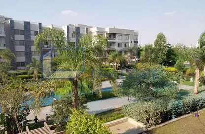 Apartment - 3 Bedrooms - 3 Bathrooms for sale in Galleria Moon Valley - South Investors Area - New Cairo City - Cairo