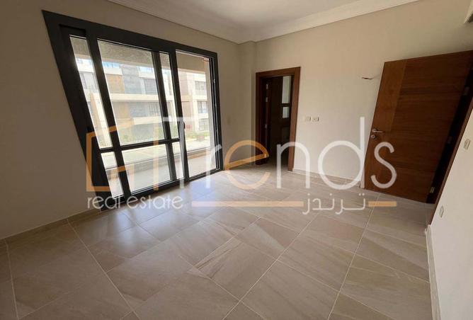 8387013 - Property Image 3