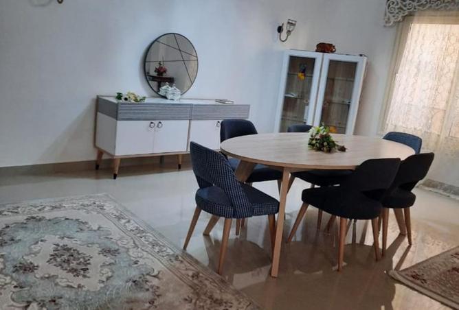 8041435 - Property Image 2