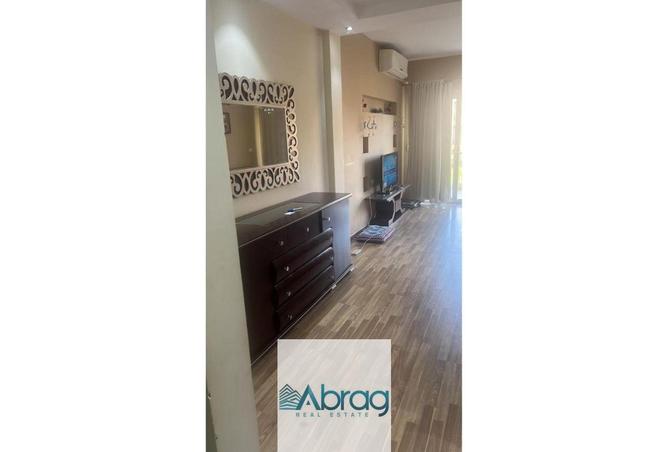 8041969 - Property Image 2