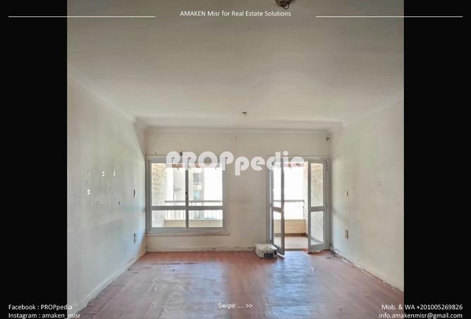 8042323 - Property Image 2