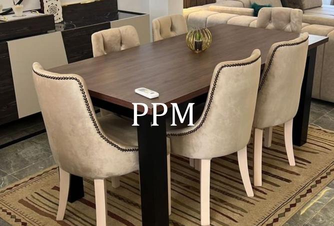 8043910 - Property Image 3