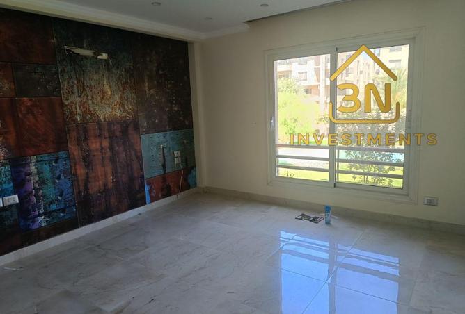 8045050 - Property Image 3