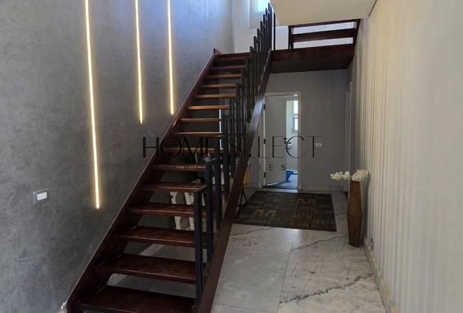 8050195 - Property Image 2