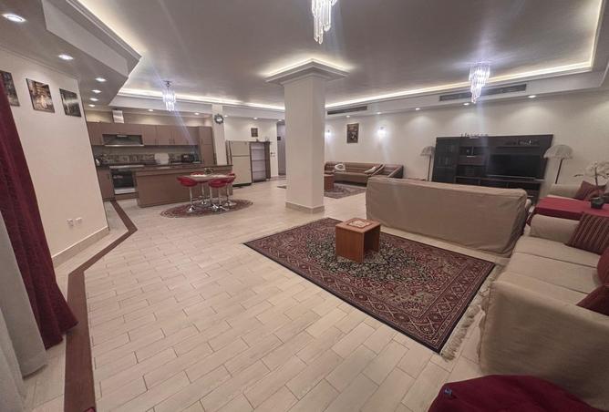 8045265 - Property Image 2