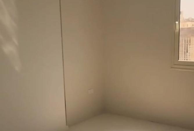 8047600 - Property Image 3