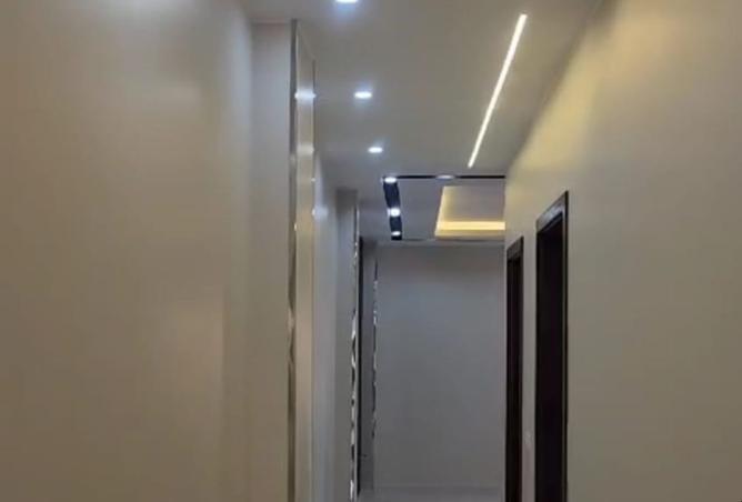 8047600 - Property Image 2