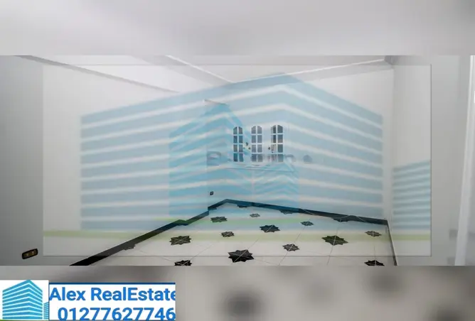 8047682 - Property Image 2