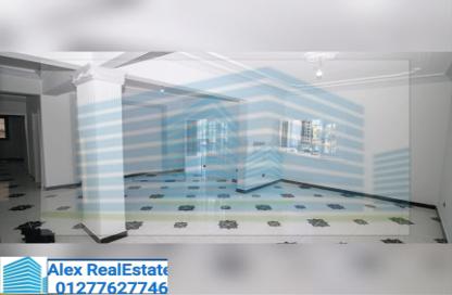 Apartment - 3 Bedrooms - 2 Bathrooms for rent in Kafr Abdo St. - Kafr Abdo - Roushdy - Hay Sharq - Alexandria