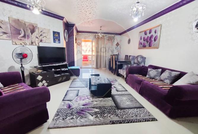 8048064 - Property Image 2