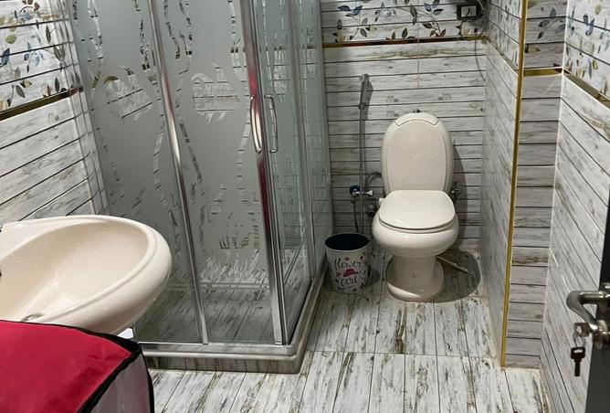 8049084 - Property Image 3