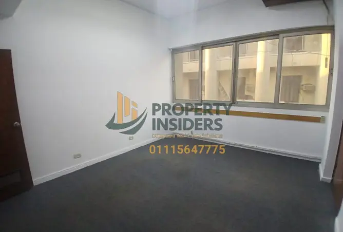 8050626 - Property Image 3