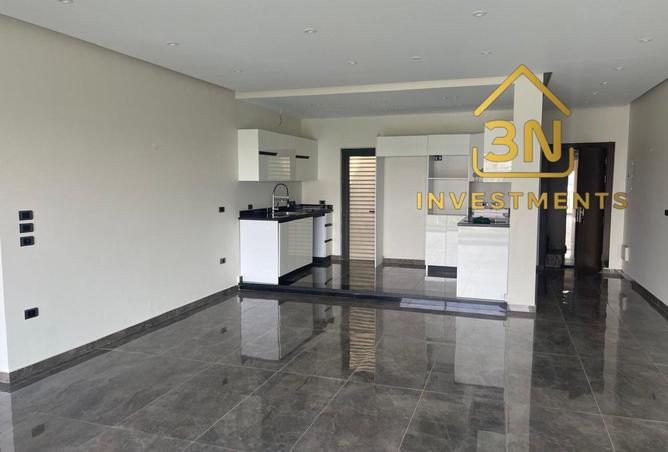 8051942 - Property Image 2