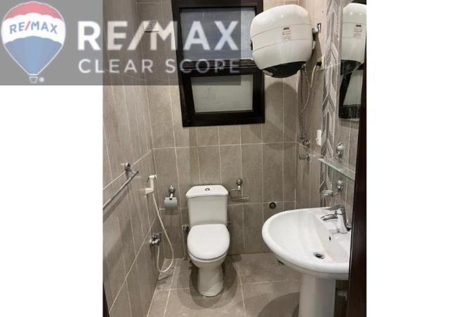 8053361 - Property Image 2