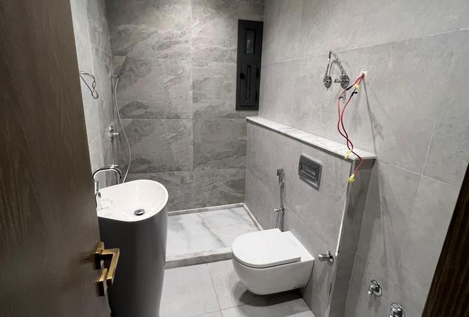 8055231 - Property Image 3