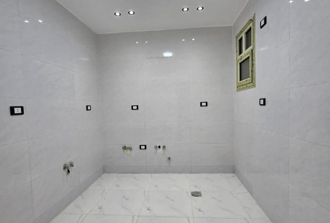 8060421 - صورة العقار 3