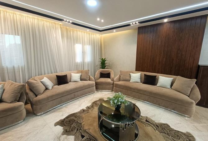 8061098 - Property Main Image