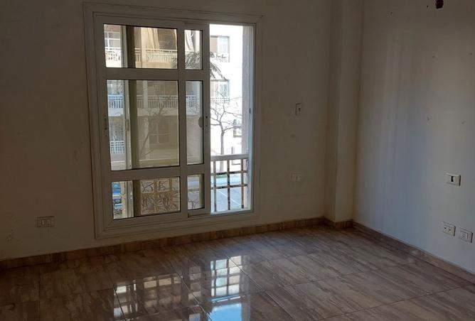 8062374 - Property Image 3