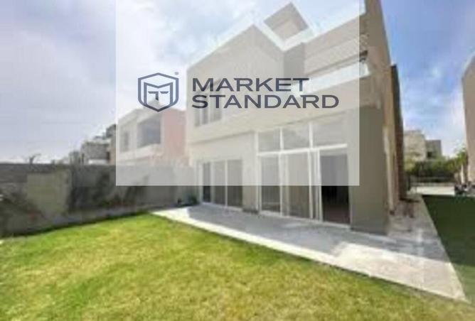 8243369 - Property Image 2