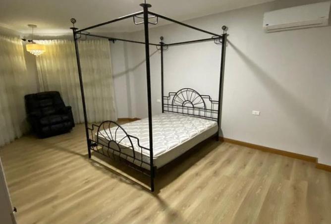 8065350 - Property Image 2