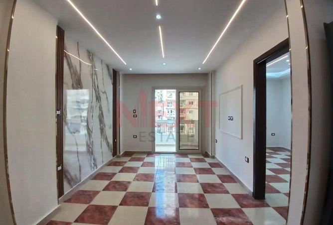 8066073 - Property Main Image