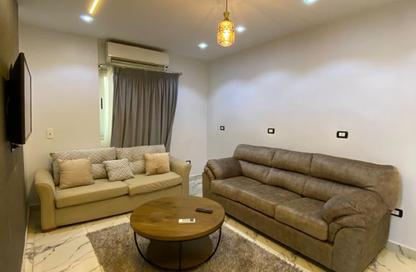 شقة - غرفة نوم - 2 حمامات للايجار في شارع غزه - المهندسين - الجيزة