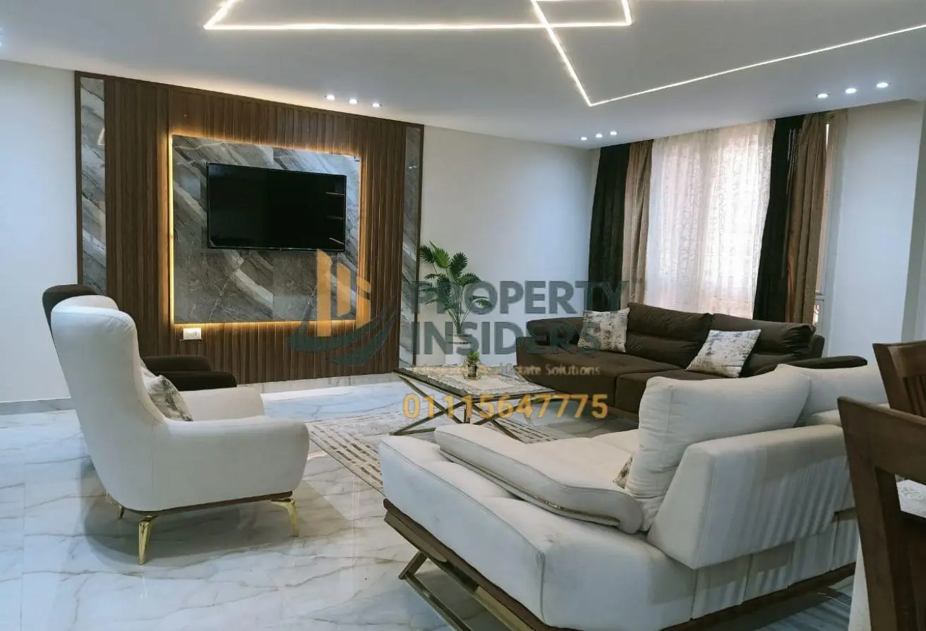 8067532 - Property Main Image