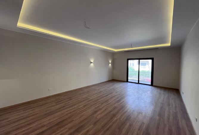 8069143 - Property Image 3