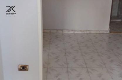 بناية كاملة - 3 - 1 للبيع في السيوف - حي اول المنتزة - الاسكندرية
