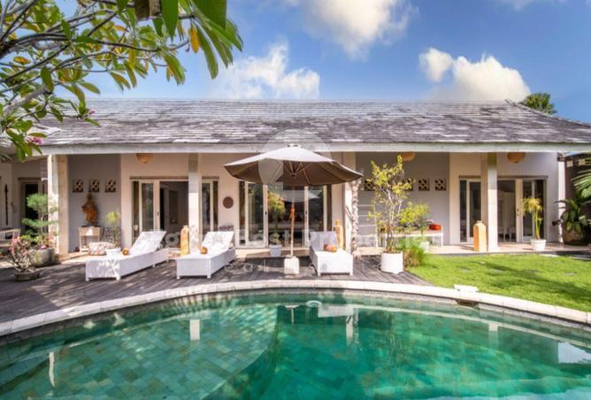 8093328 - Property Image 2