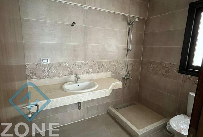 8076213 - Property Image 3