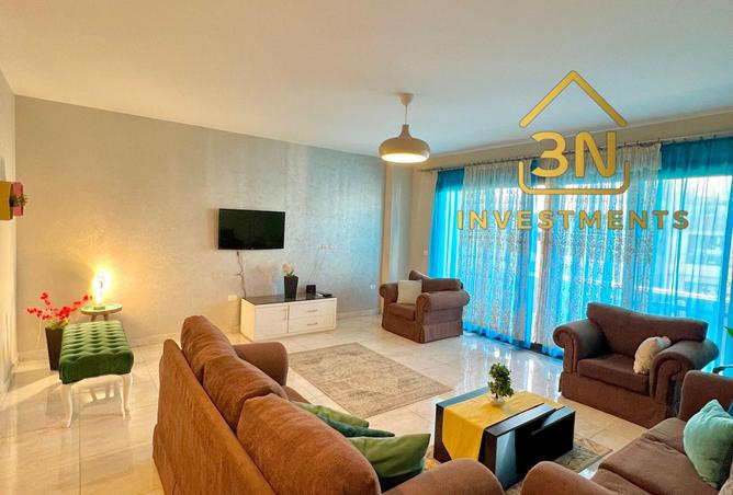 8226086 - Property Image 2