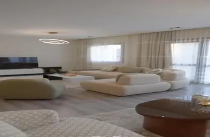 شقة - 3 غرف نوم - 3 حمامات للايجار في ايستاون - كمبوندات التجمع الخامس - التجمع الخامس - مدينة القاهرة الجديدة - القاهرة